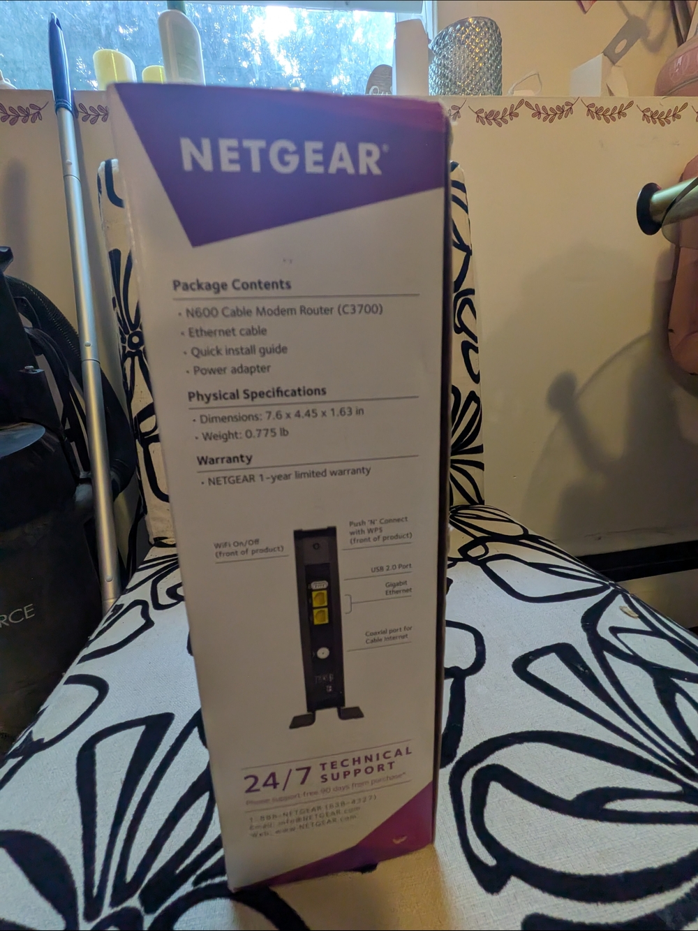 NETGEAR Black and Purple WiFi Cable Modem Router - Picture 2 of 4